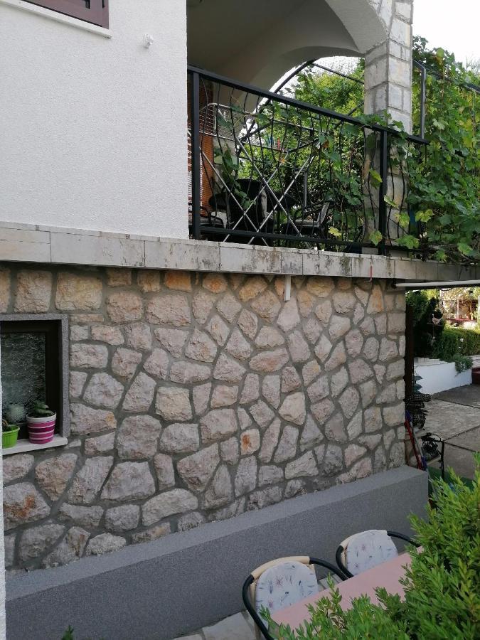 Apartments With A Parking Space Njivice, Krk - 5320 Luaran gambar